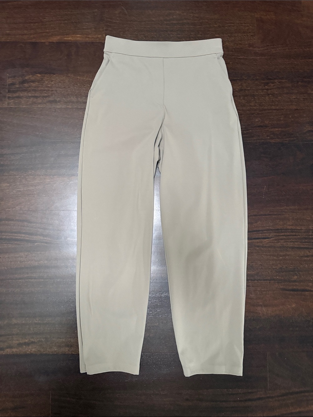 Lululemon Daydrift high rise tapered trouser